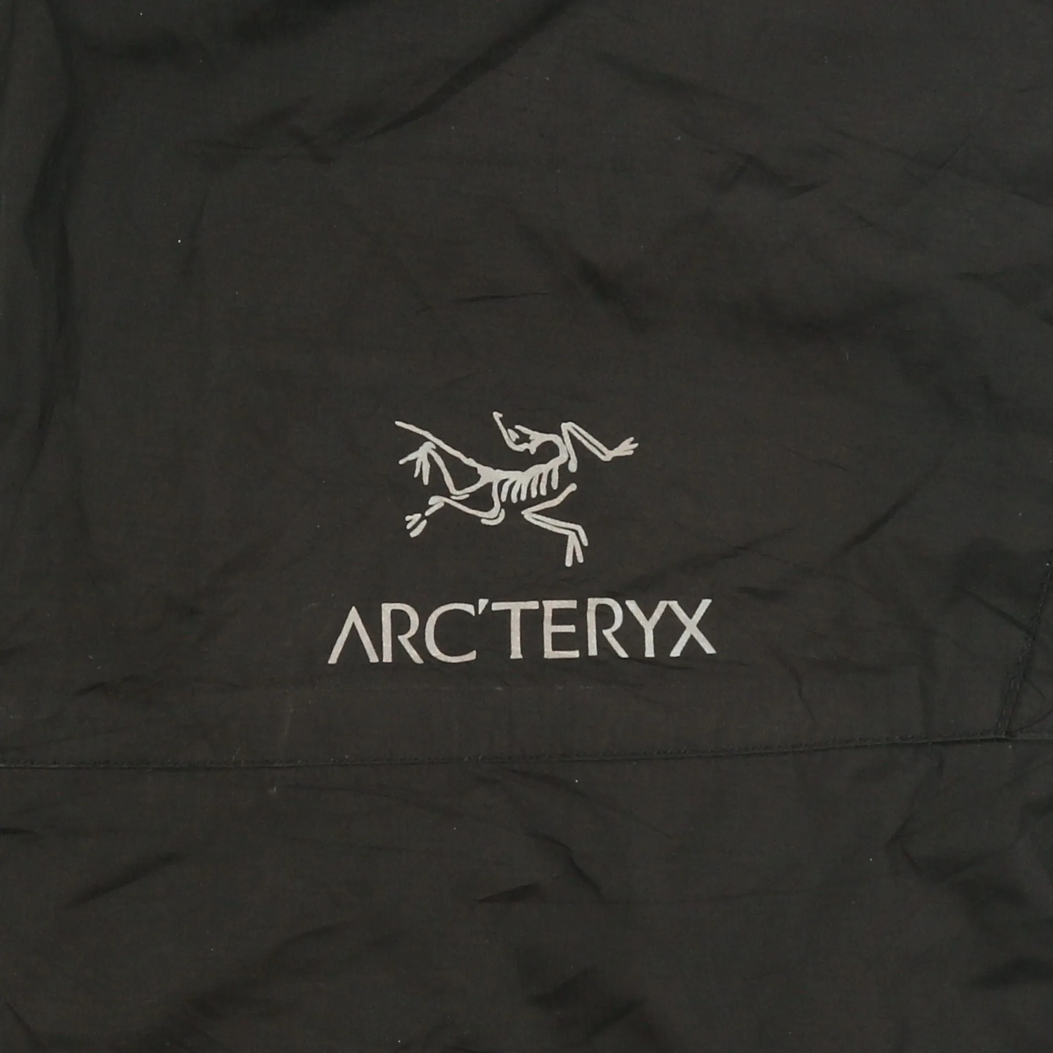 Atom AR Windbreaker - Black